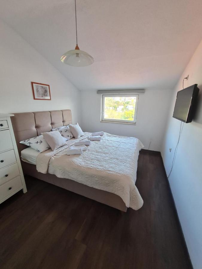 Apartment Franka *